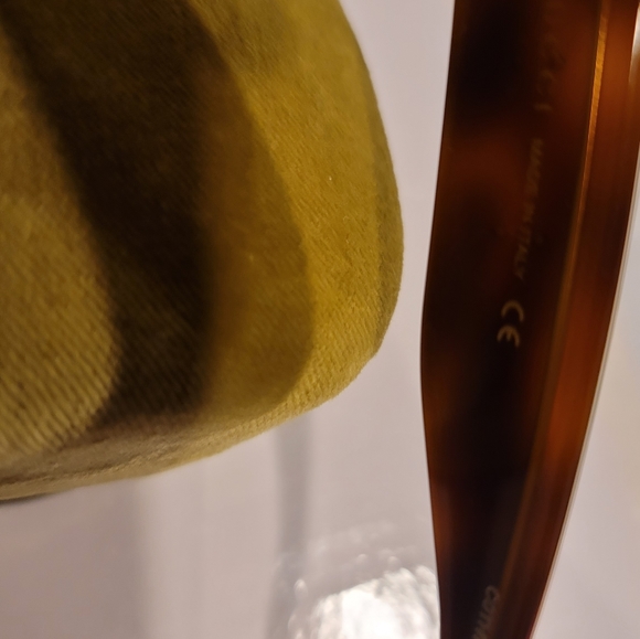 Sunglasses - Picture 5 of 5